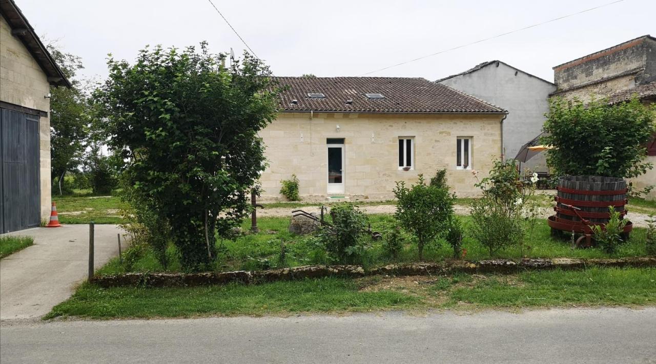 Longére du Chateau Vieux Mougnac Petit-Palais-et-Cornemps Extérieur photo